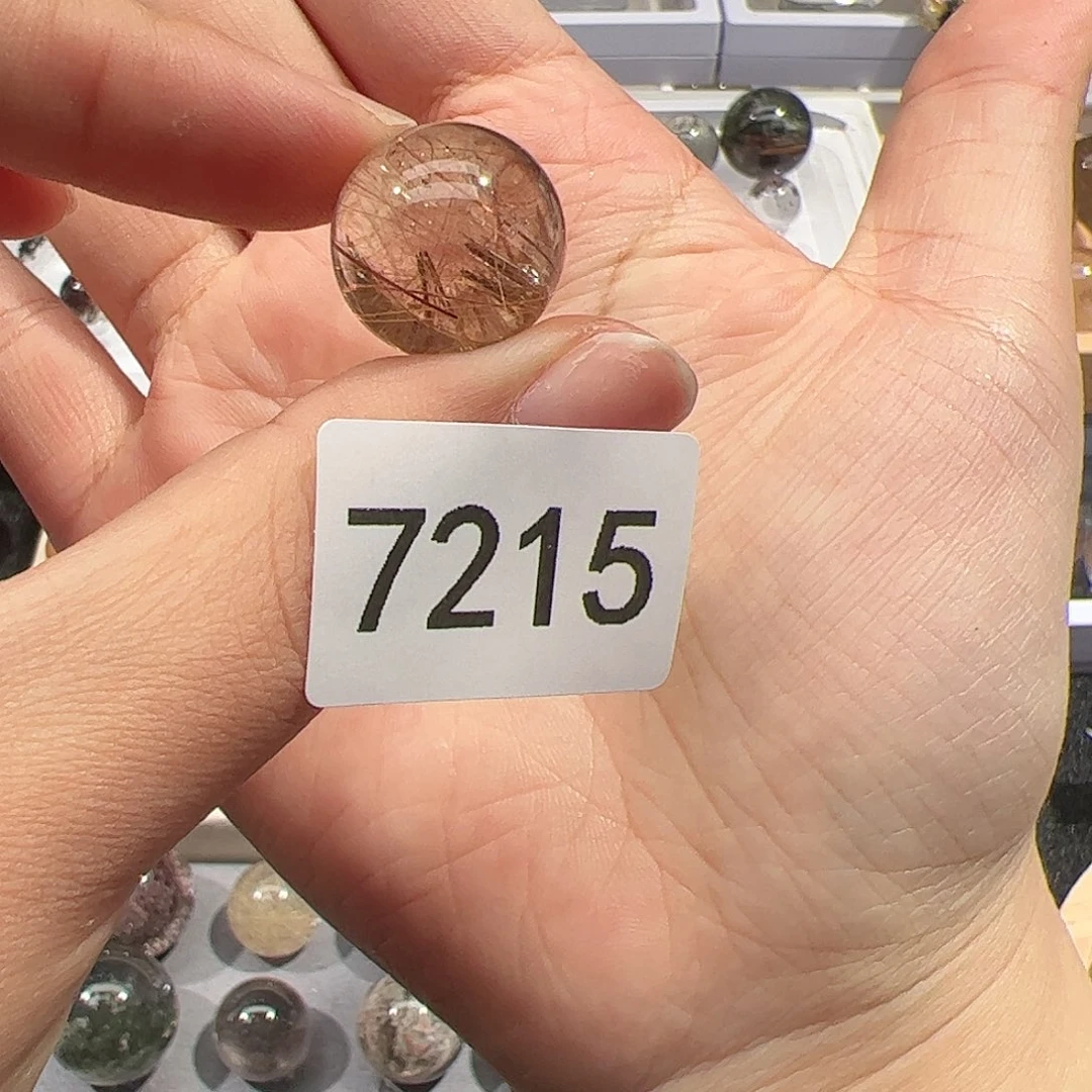 未镶嵌大型摆件（非配饰）水晶