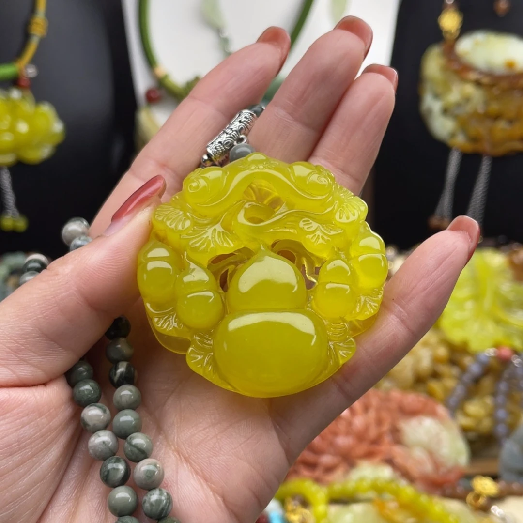 未镶嵌蛇纹石玉颈饰君*