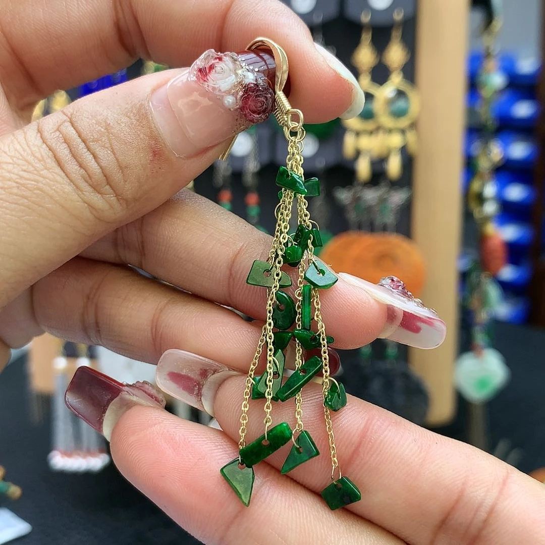 【闪购商品】翡翠耳饰未镶嵌耳坠