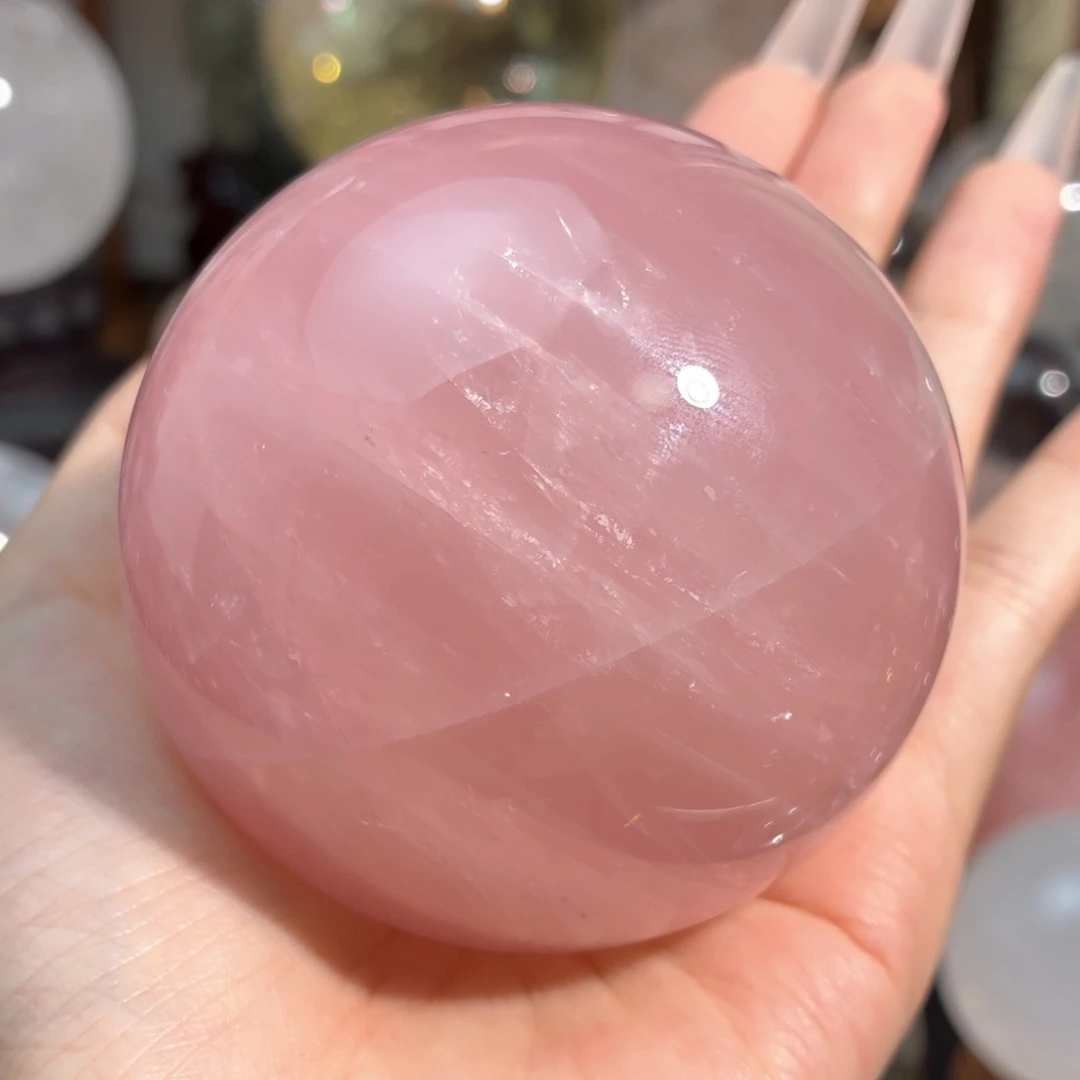 珠宝半成品芙蓉石未镶嵌正粉69.1mm