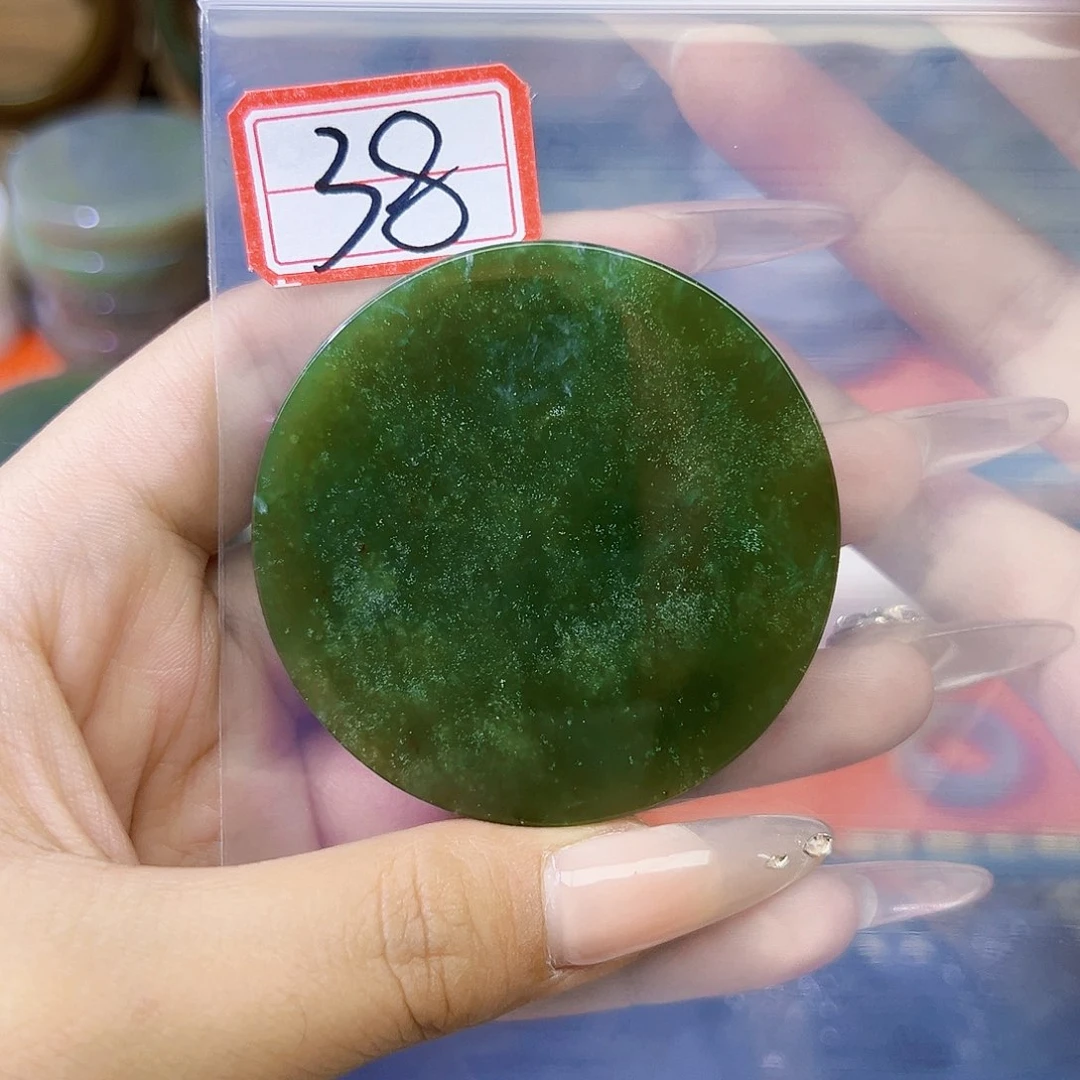 和田玉未镶嵌珠宝半成品