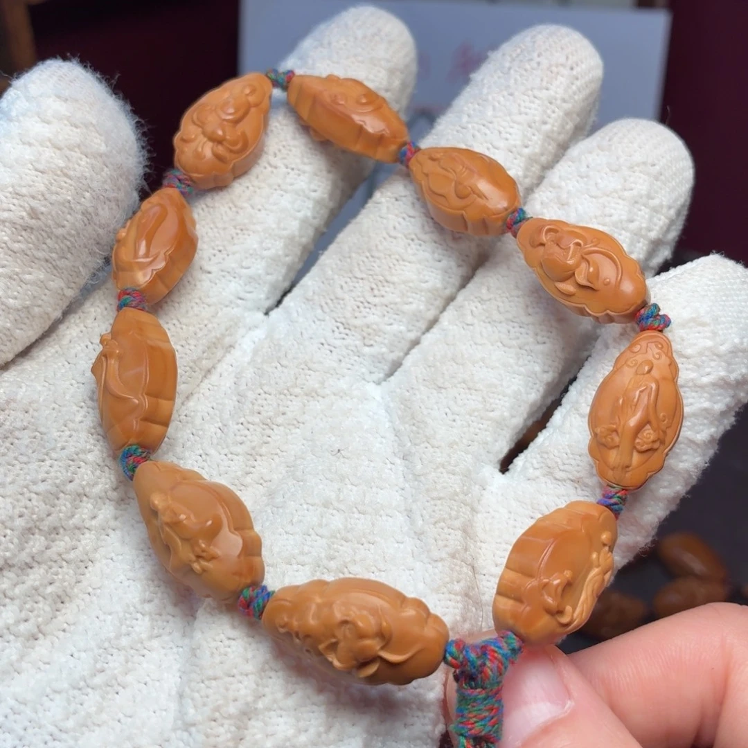 橄榄核手串花边无相佛