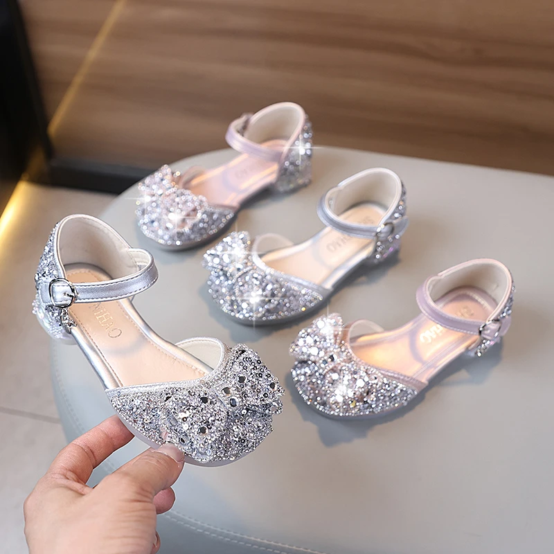 曙尼豪女童凉鞋小高跟水晶鞋2025夏季新款包头女孩公主鞋水钻闪亮