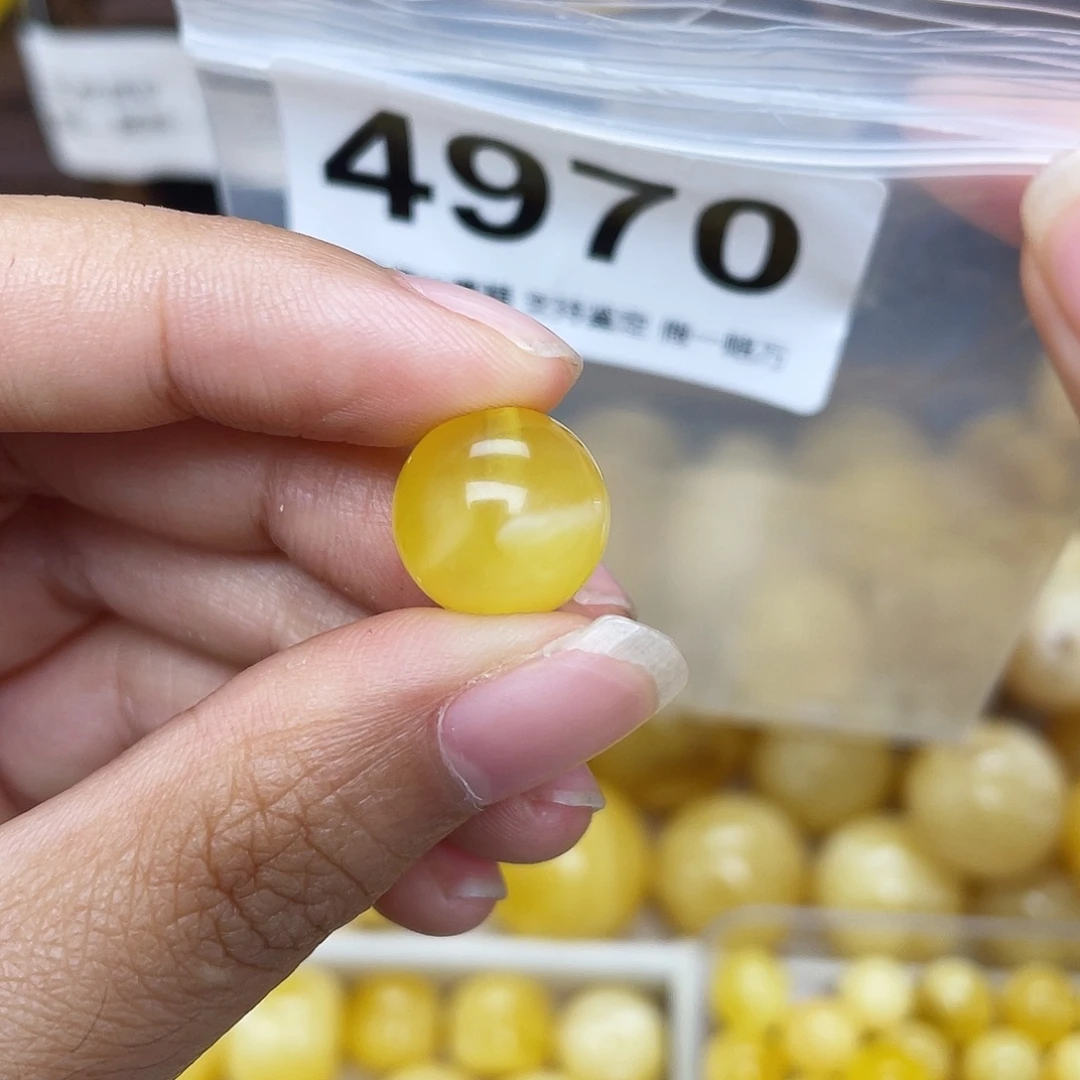 蜜蜡未镶嵌珠宝奇石13沙眼