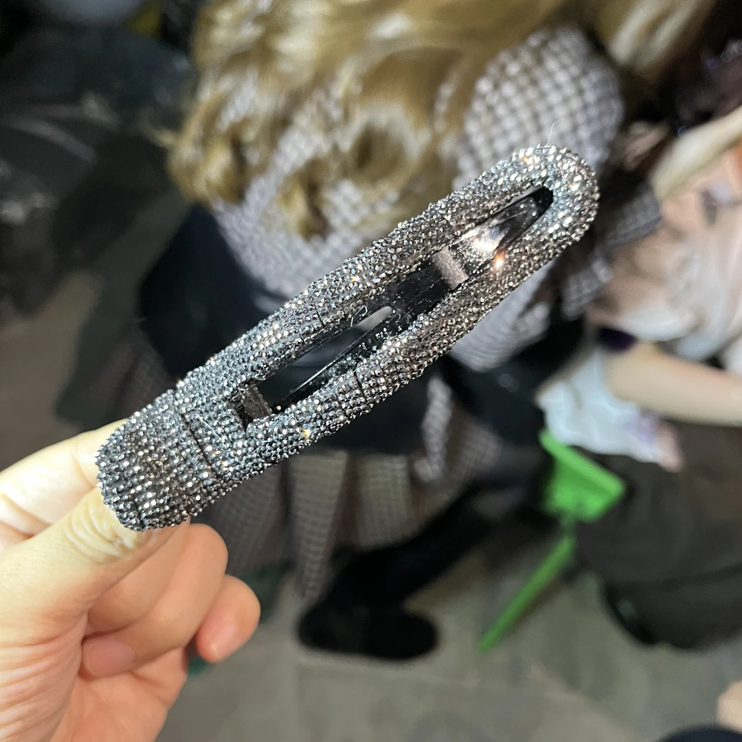 N738韩贷款闪亮懒人夹