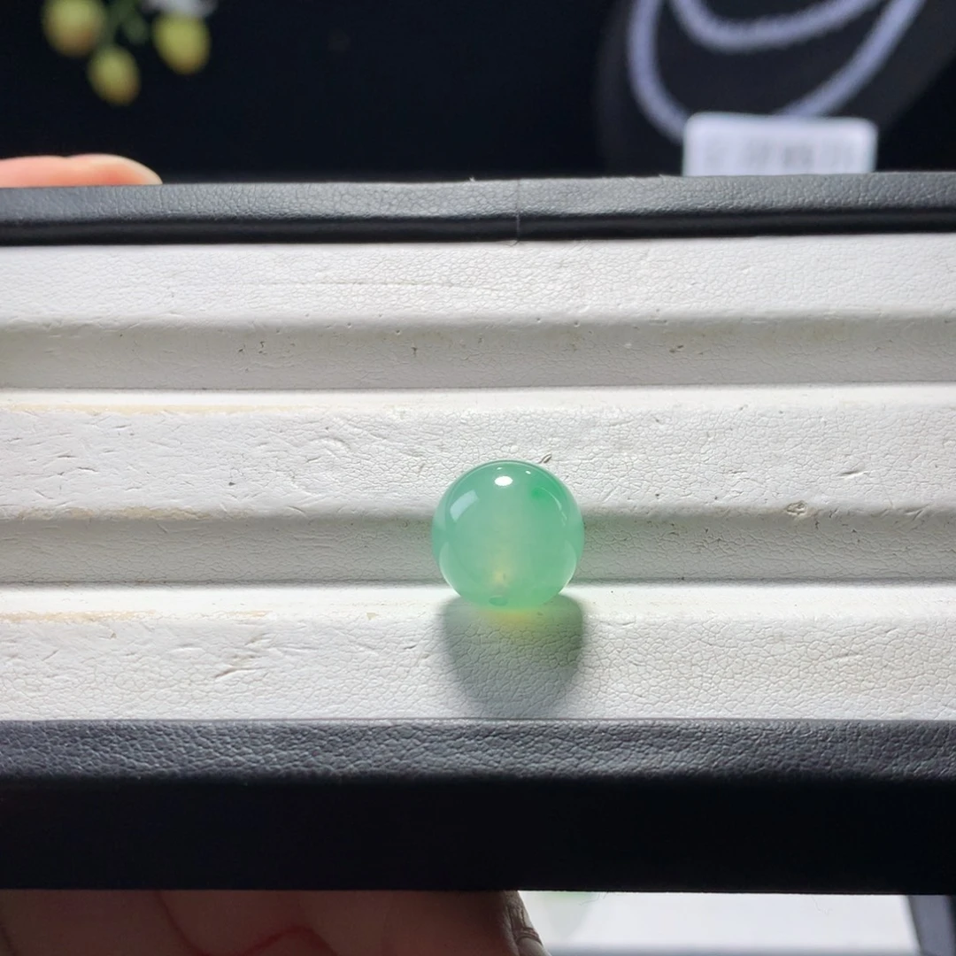 翡翠未镶嵌手串卡12冰阳绿