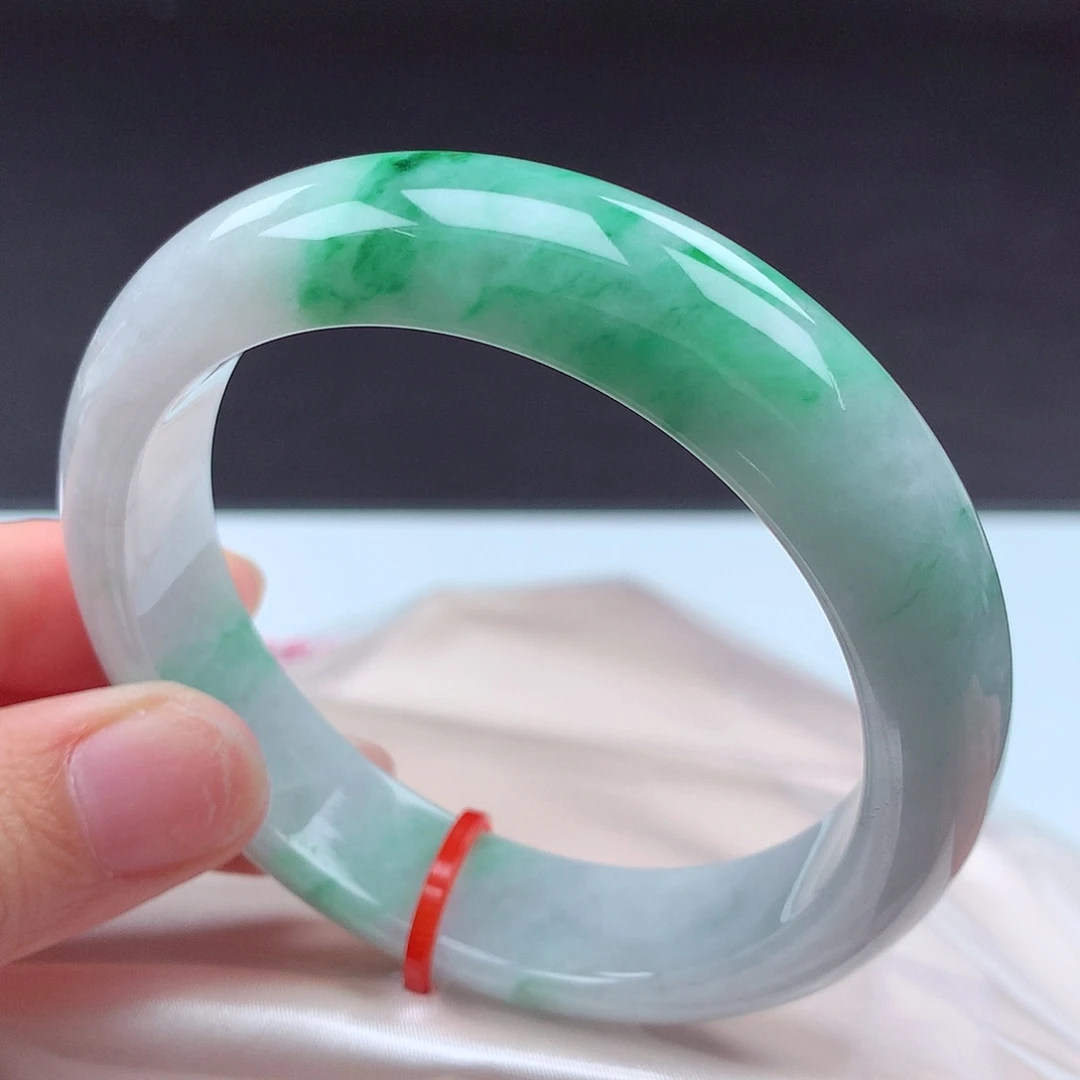 飞***i翡翠未镶嵌手镯001986 手镯