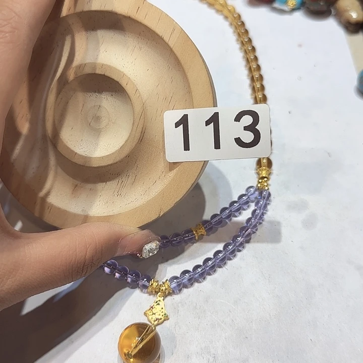 贾***然香榧木木质摆件工艺品