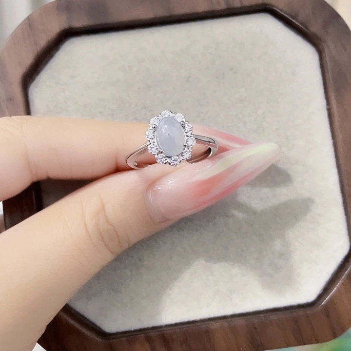 翡翠未镶嵌颈饰天然翡翠Ａ货