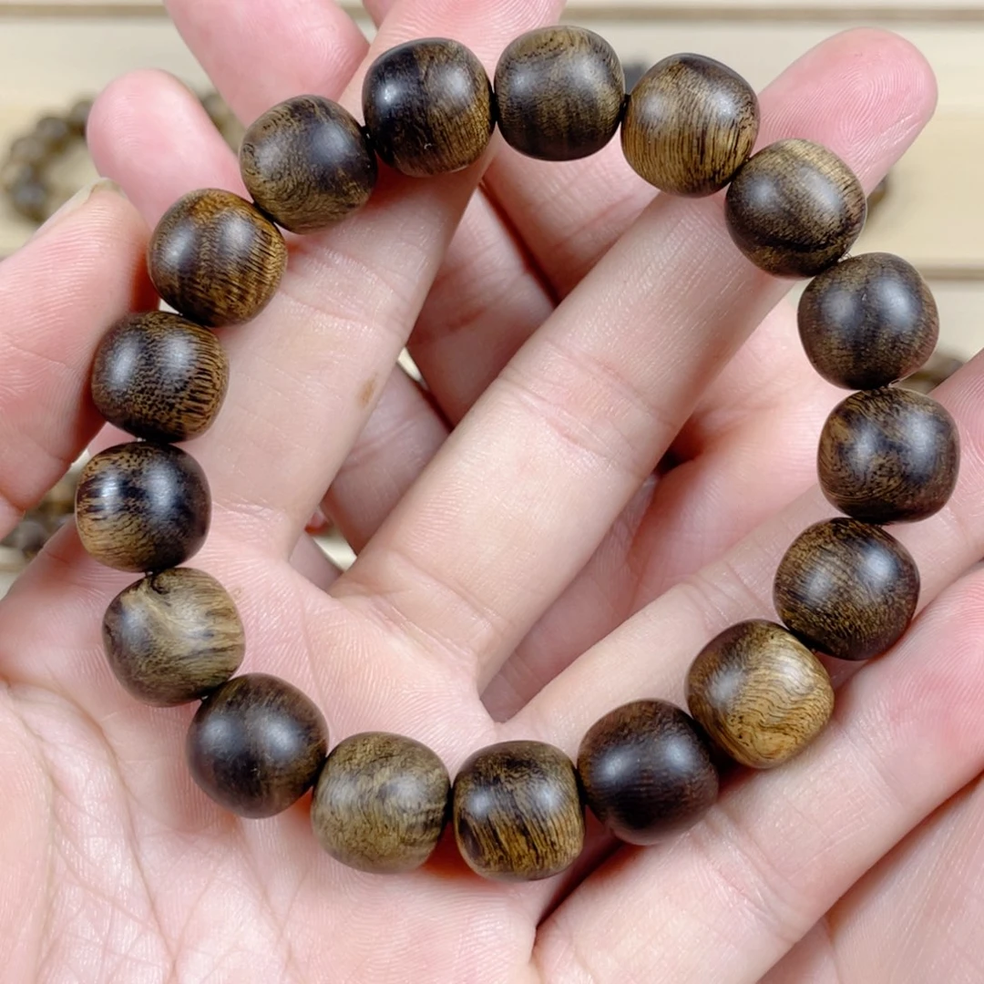 手串沉香越南芽庄白棋老料满瘤疤1.2