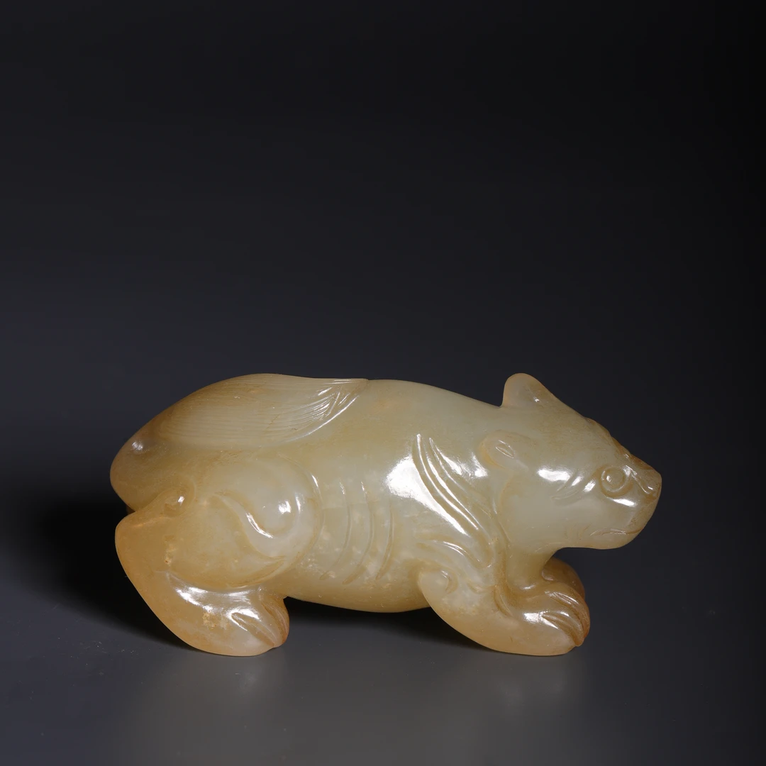 清代和田玉瑞兽花件-NX