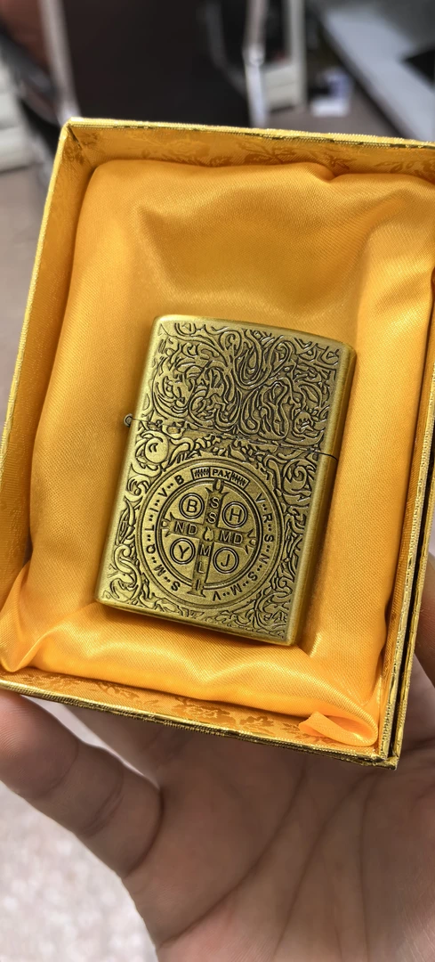 打火机雕刻康斯坦丁老式砂轮防风打火机