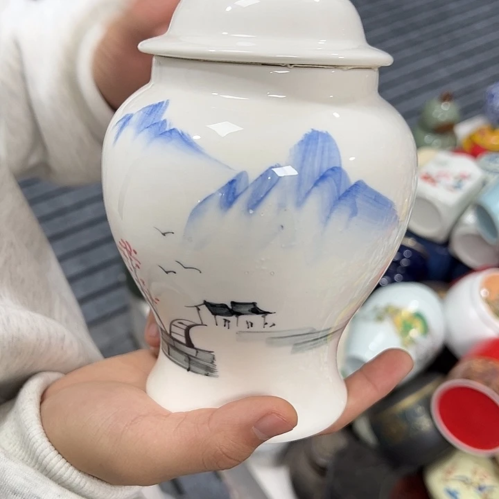 茶叶罐陶瓷家用储物罐瑕疵品介意勿拍