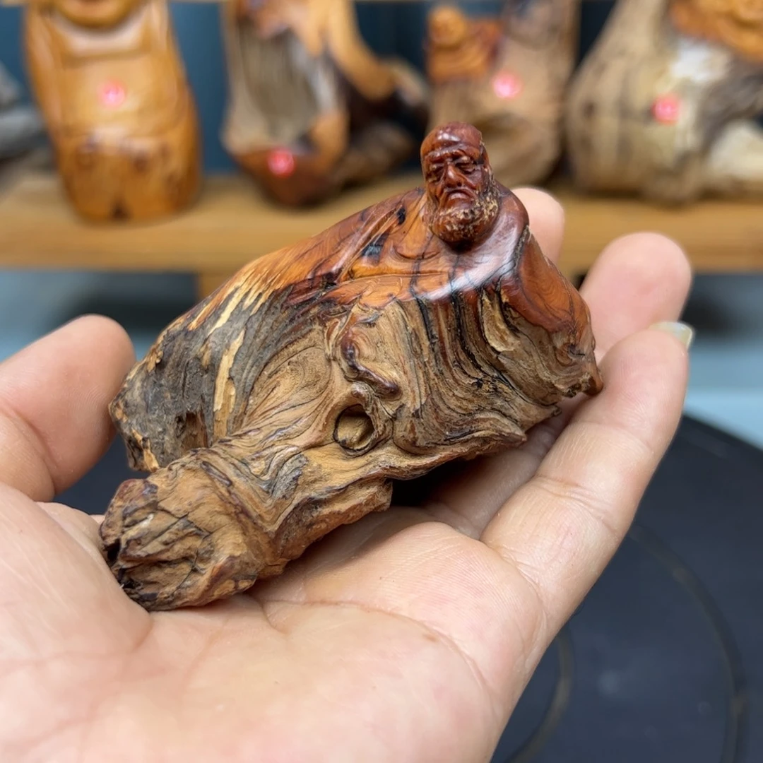 木郭*肉崖柏木摆件手把件