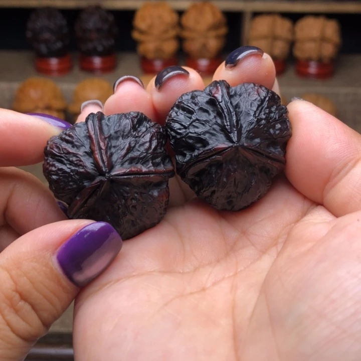 把件文玩核桃15号小盘石31尺