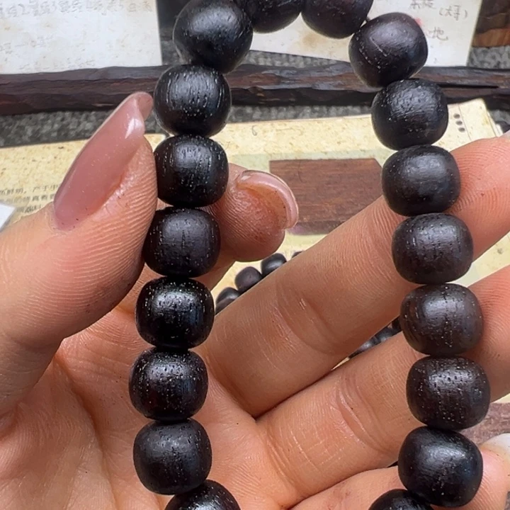 降真香降真香10老型红黑油结晶