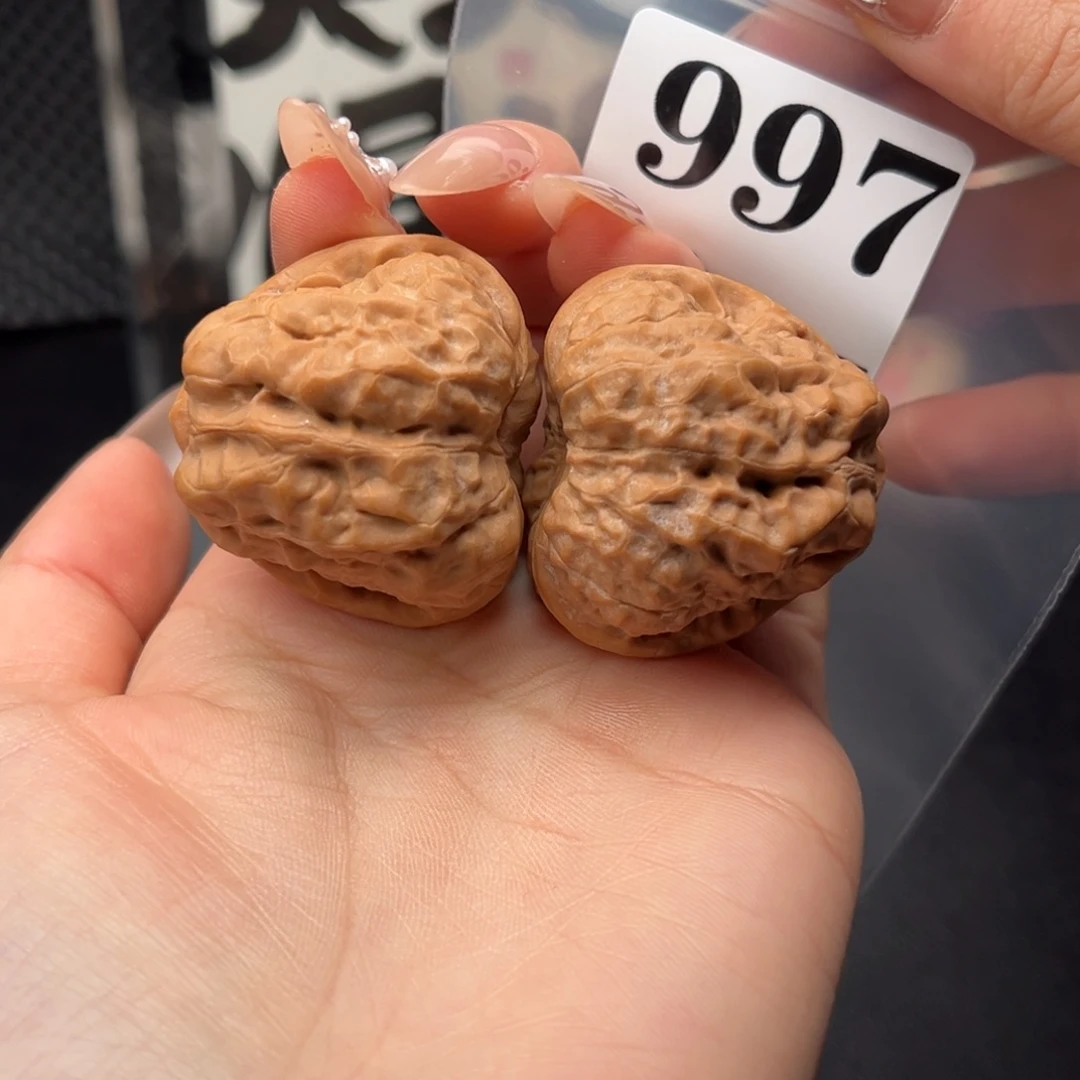 吊坠文玩核桃三角39.5