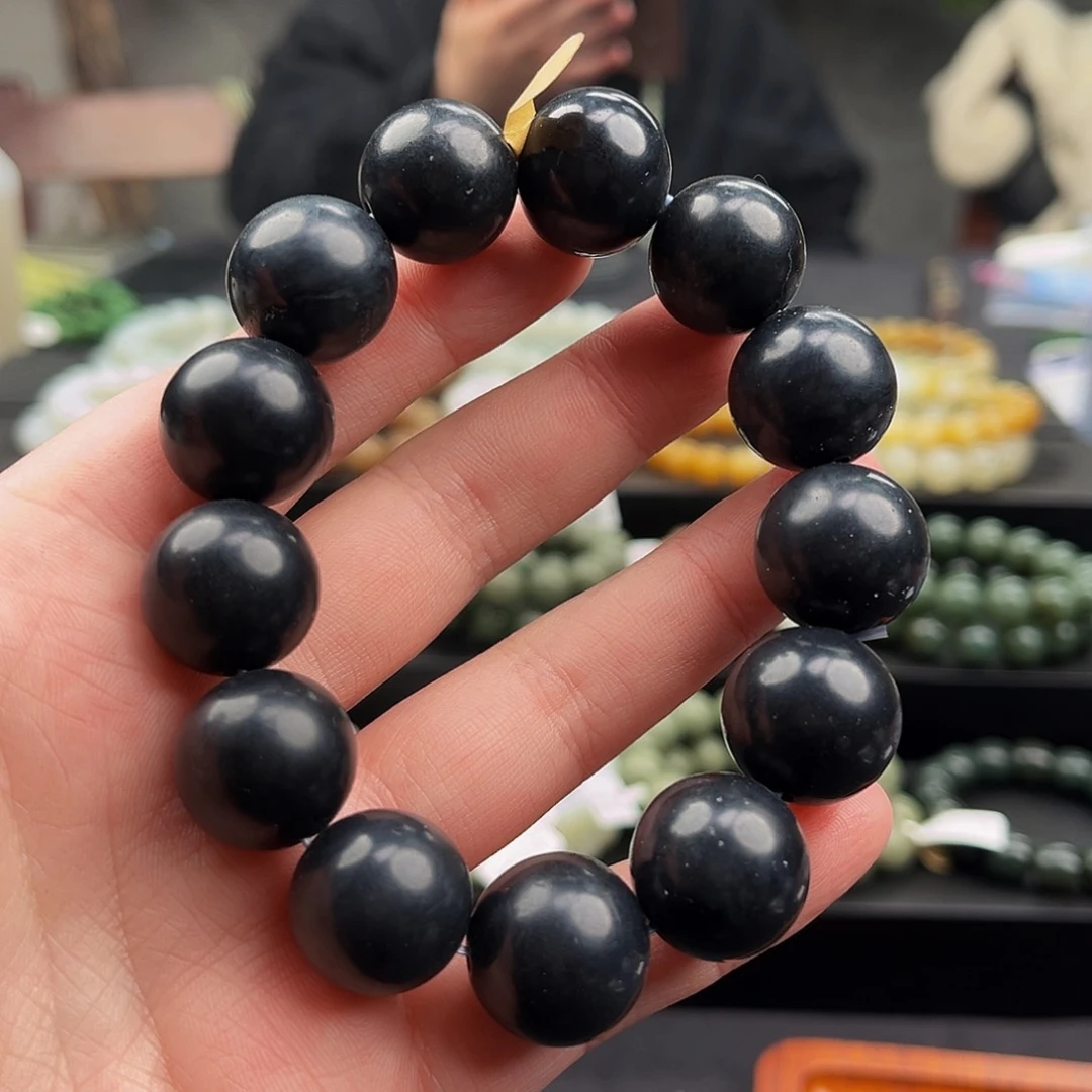 和田玉手串未镶嵌