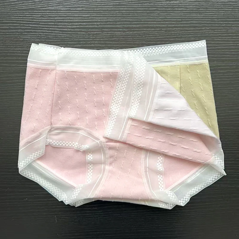 1010女士内裤大码95棉中高腰时尚透气舒适柔软蕾丝边内裤