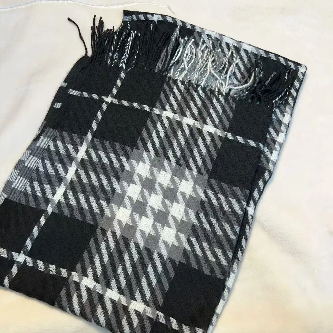 时尚百搭围巾 B679