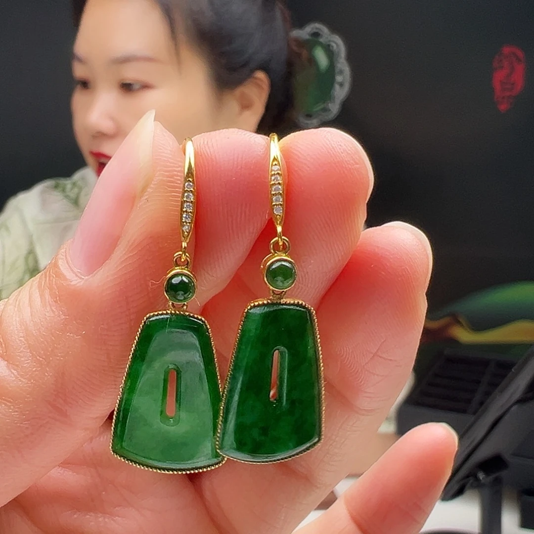 翡翠18K金镶嵌耳饰天然翡翠