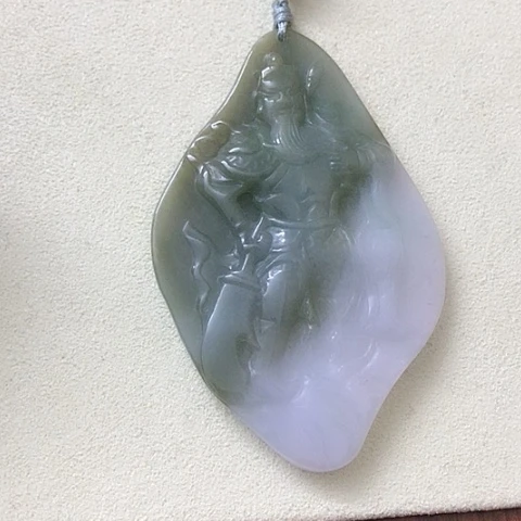 吊坠(赠链)未镶嵌翡翠