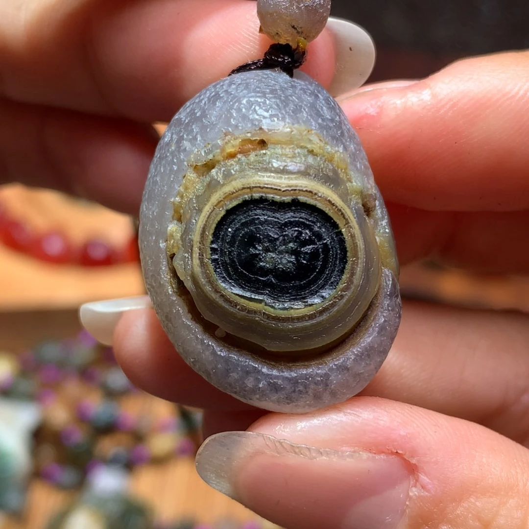 未镶嵌玛瑙/玉髓珠宝半成品