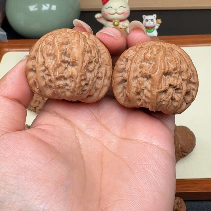 文玩核桃把件全品白狮子44