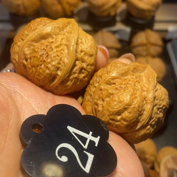 核桃佛肚异形尺寸37