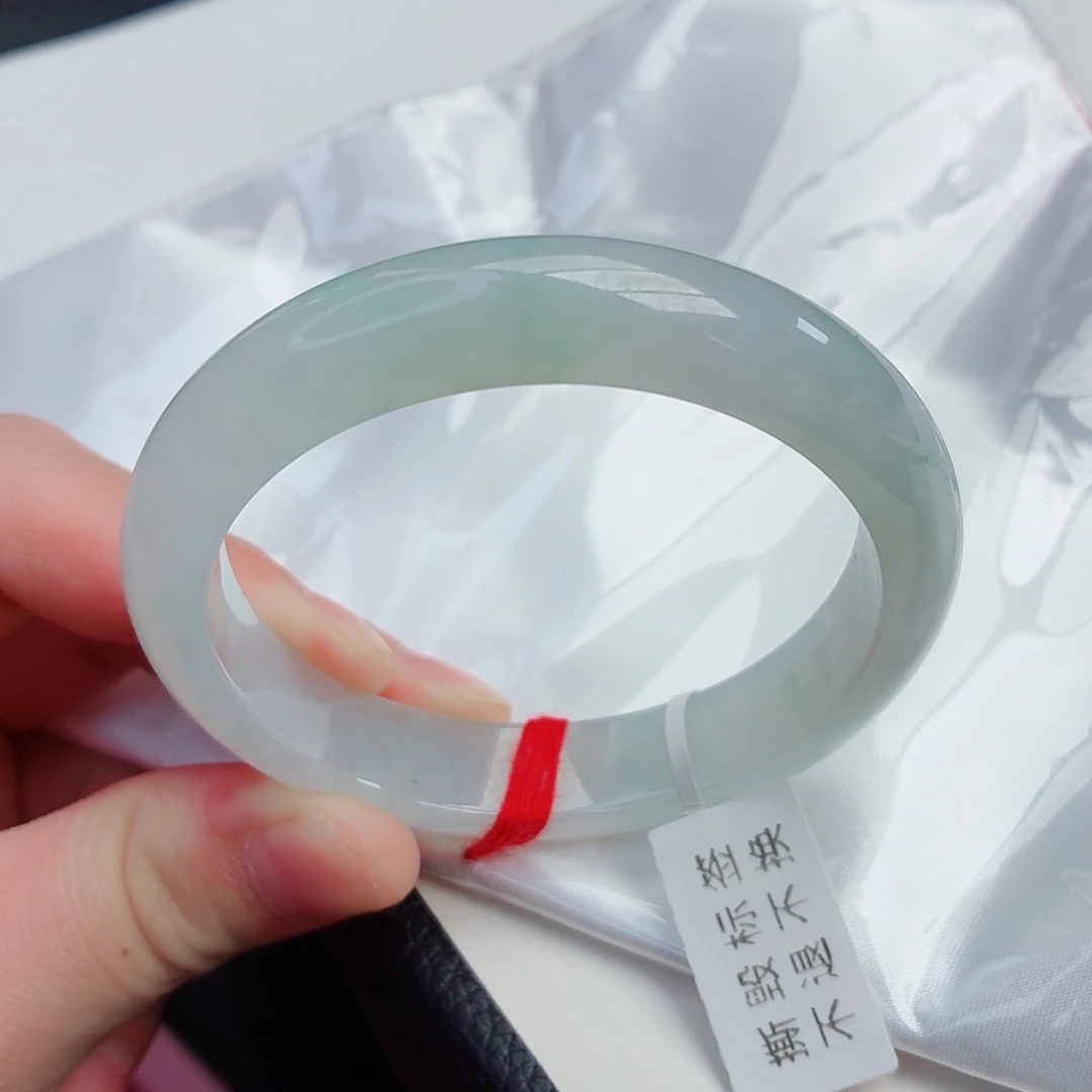 翡翠未镶嵌手镯天然翡翠A货