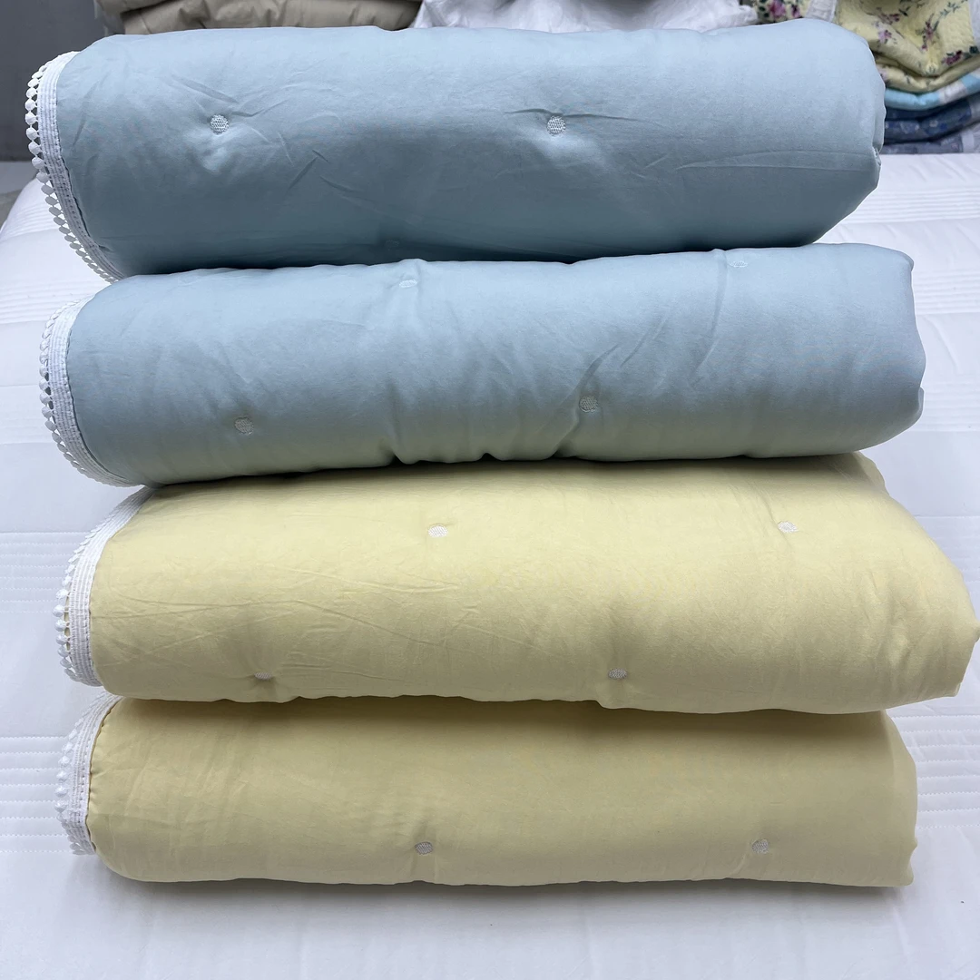 马卡龙豆豆边夏凉被