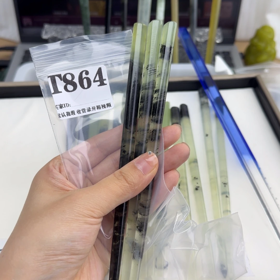 -***-蛇纹石玉未镶嵌发饰