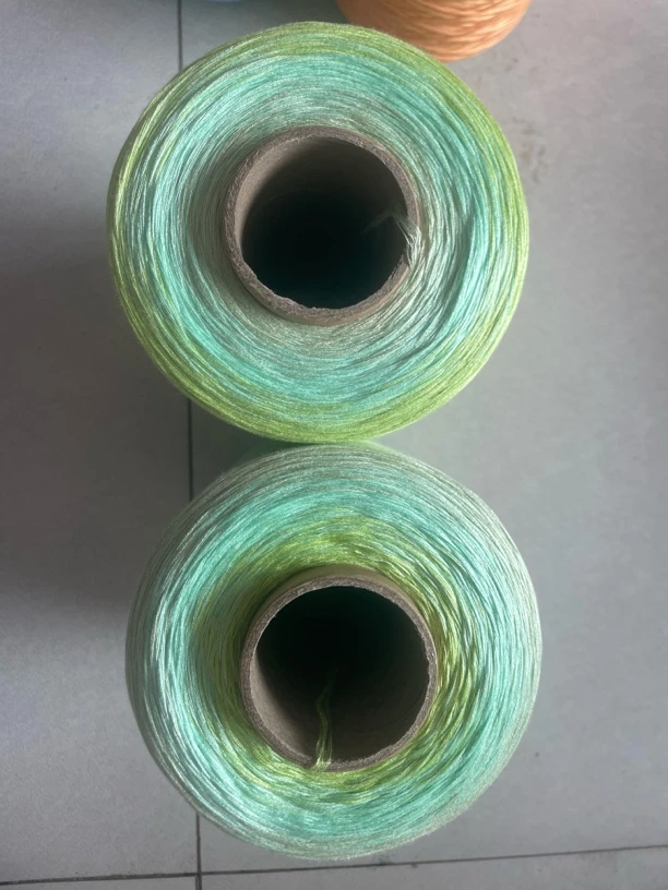 渐变色丝光棉手混线七星毯子线八股手编