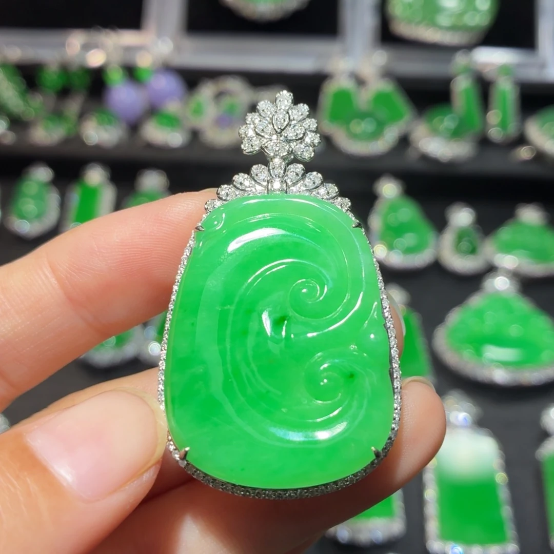 翡翠18K金镶嵌吊坠(不含链)151号