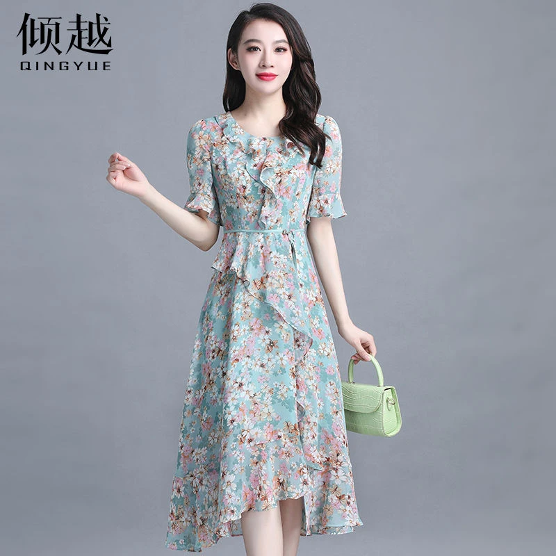 气质今年流行雪纺连衣裙女装2025新款夏季显瘦妈妈碎花过膝长裙子