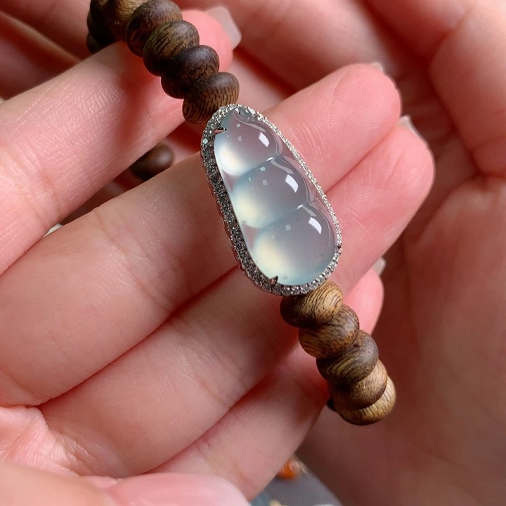 18K金镶嵌手链翡翠手串