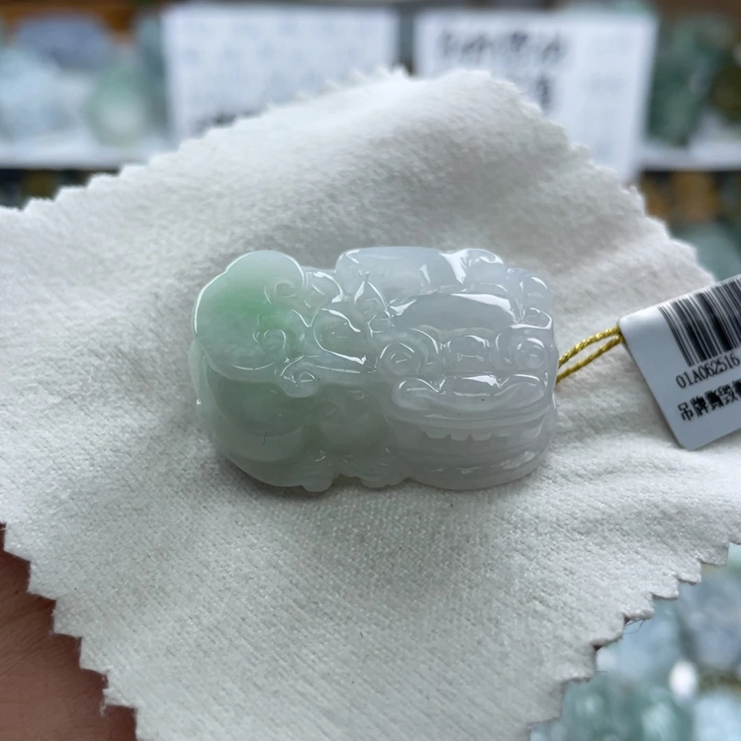 颈饰未镶嵌翡翠貔貅120