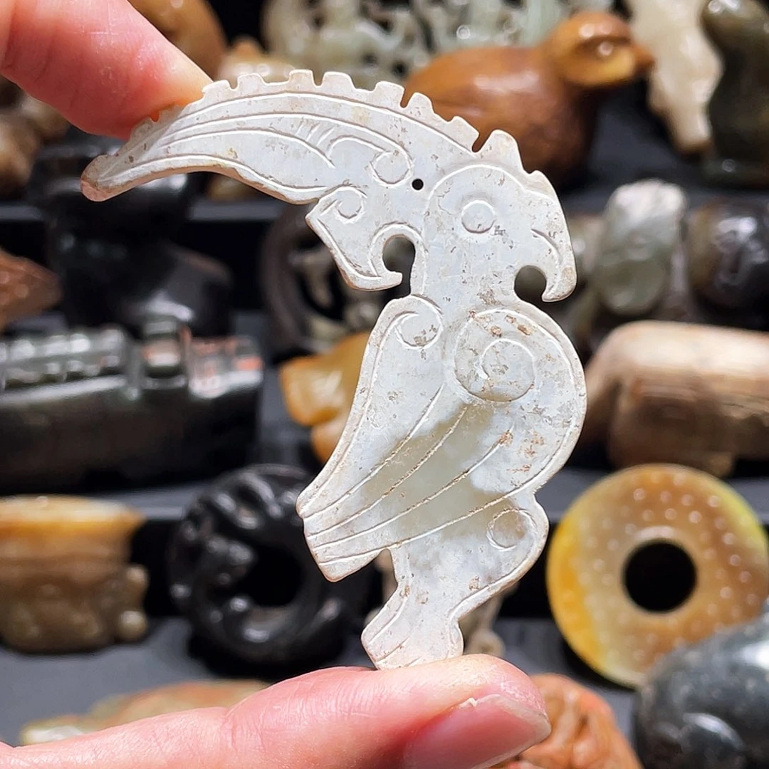 和田玉（糖玉）未镶嵌颈饰已*置