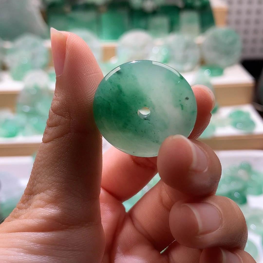 石英质玉未镶嵌珠宝半成品