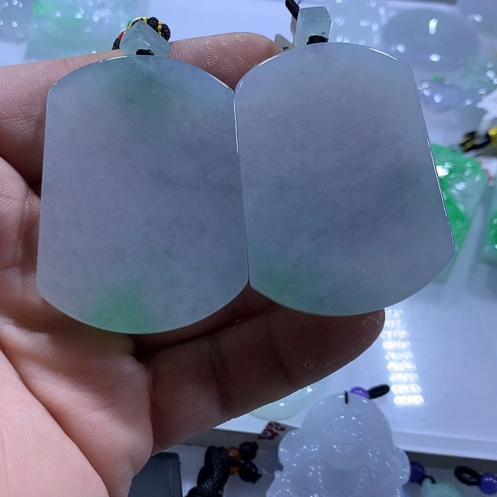 翡翠未镶嵌颈饰天然翡翠A货吊坠