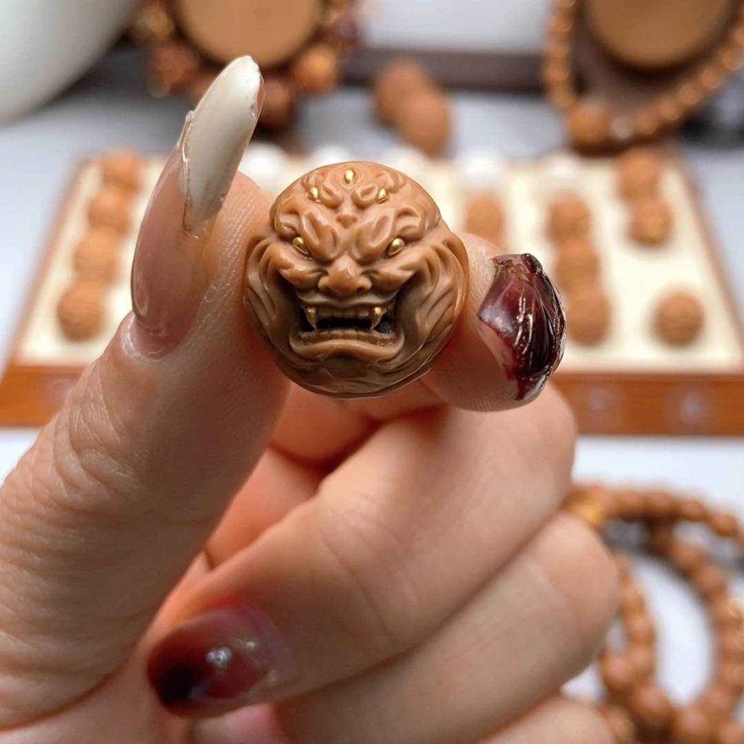 吊坠猴头核桃是****猴头