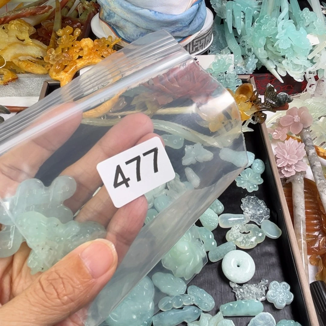 岫玉未镶嵌发饰蔓*