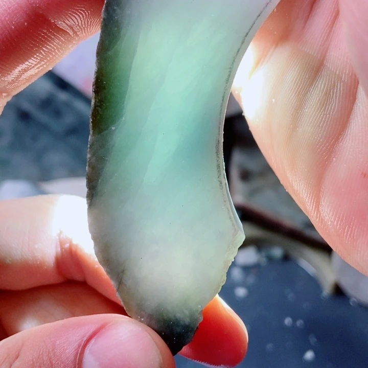 翡翠未镶嵌颈饰天然翡翠