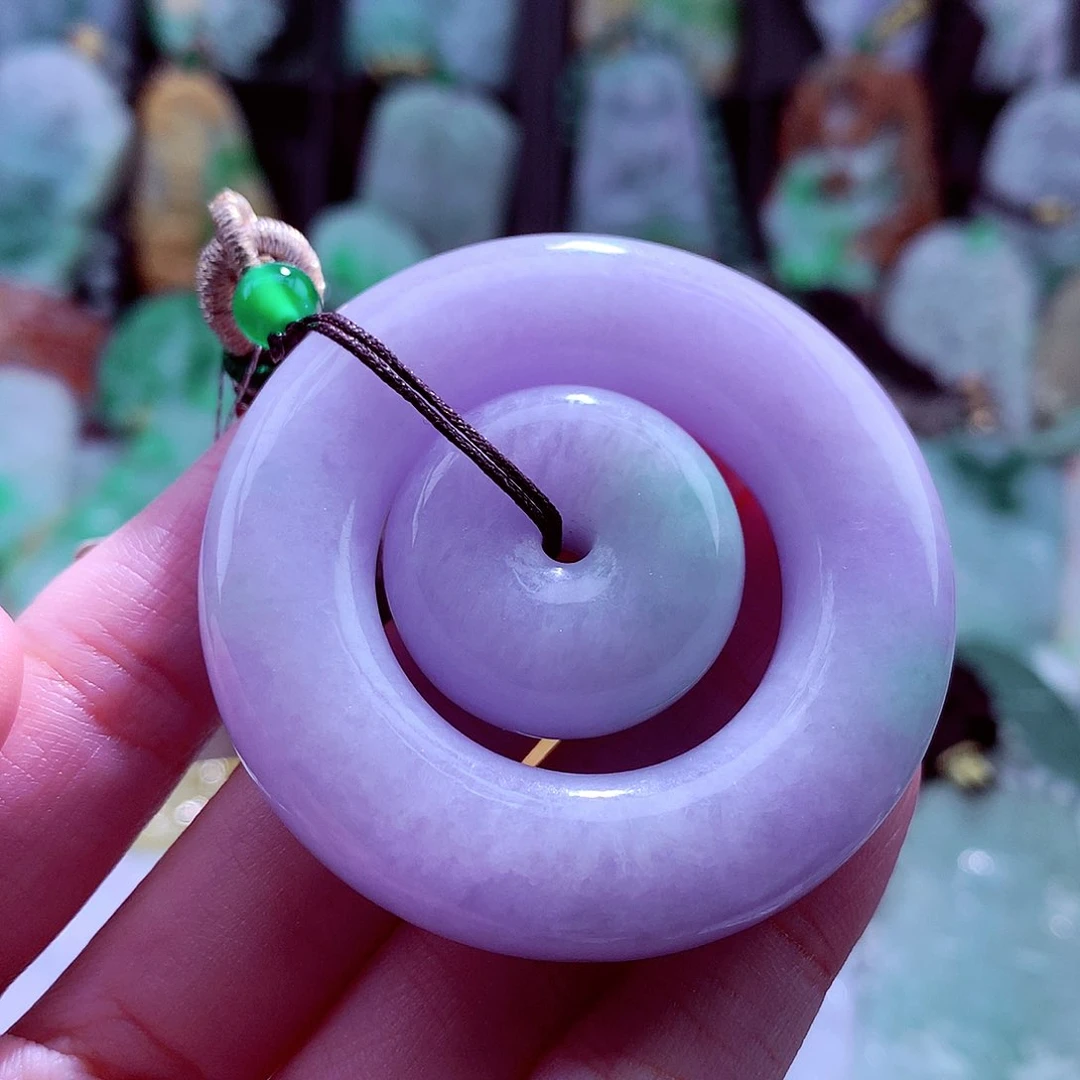 颈饰未镶嵌翡翠天然