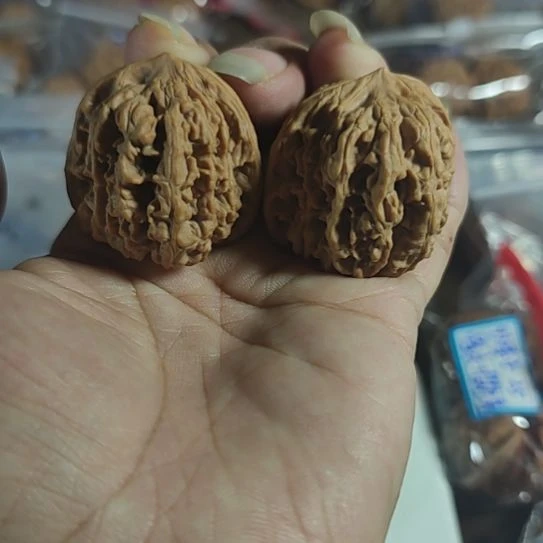 文玩核桃吊坠37  蓟县红马蹄