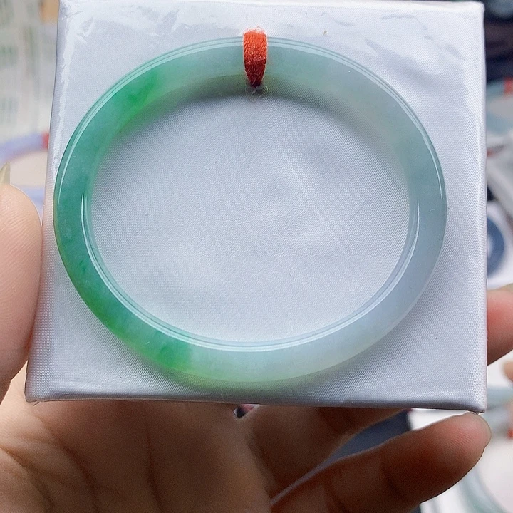 翡翠未镶嵌手镯缅甸天然翡翠A货55贵妃手镯半山半水