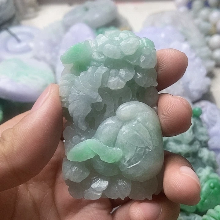定制翡翠未镶嵌天然翡翠