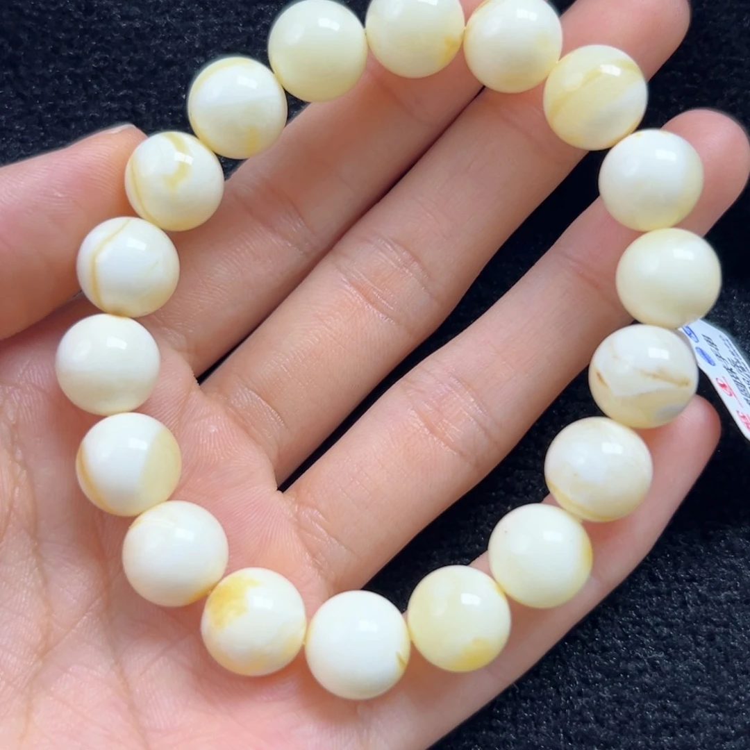 未镶嵌琥珀珠宝奇石