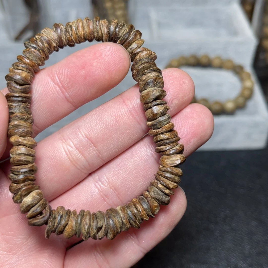 沉香手串《壹世香傳》老惠安包头沉水单圈