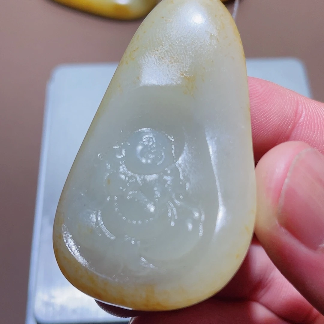 和田玉颈饰未镶嵌d 1